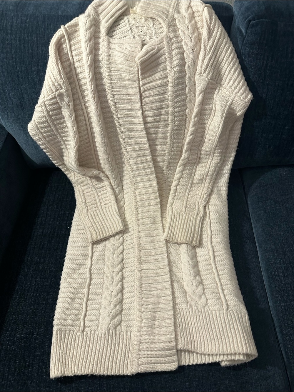 GAP Cream Cable-Knit Open Cardigan